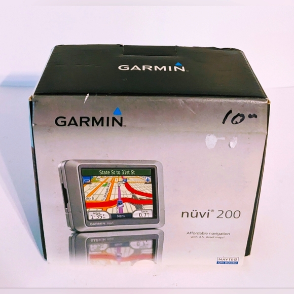 GARMIN NUVI 200 Series GPS Touch Screen Navigation System Accessories Bundle - Picture 5 of 6